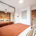 Pamir - By Emerald Apartmán *